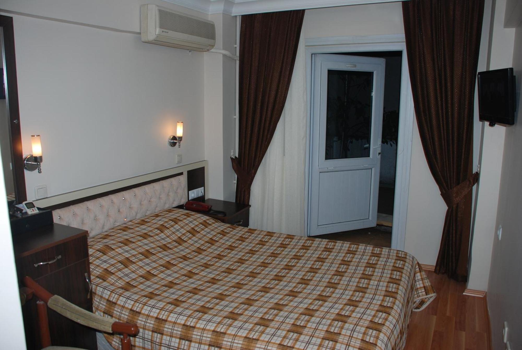 Hotel Grand Mark — Photos 1